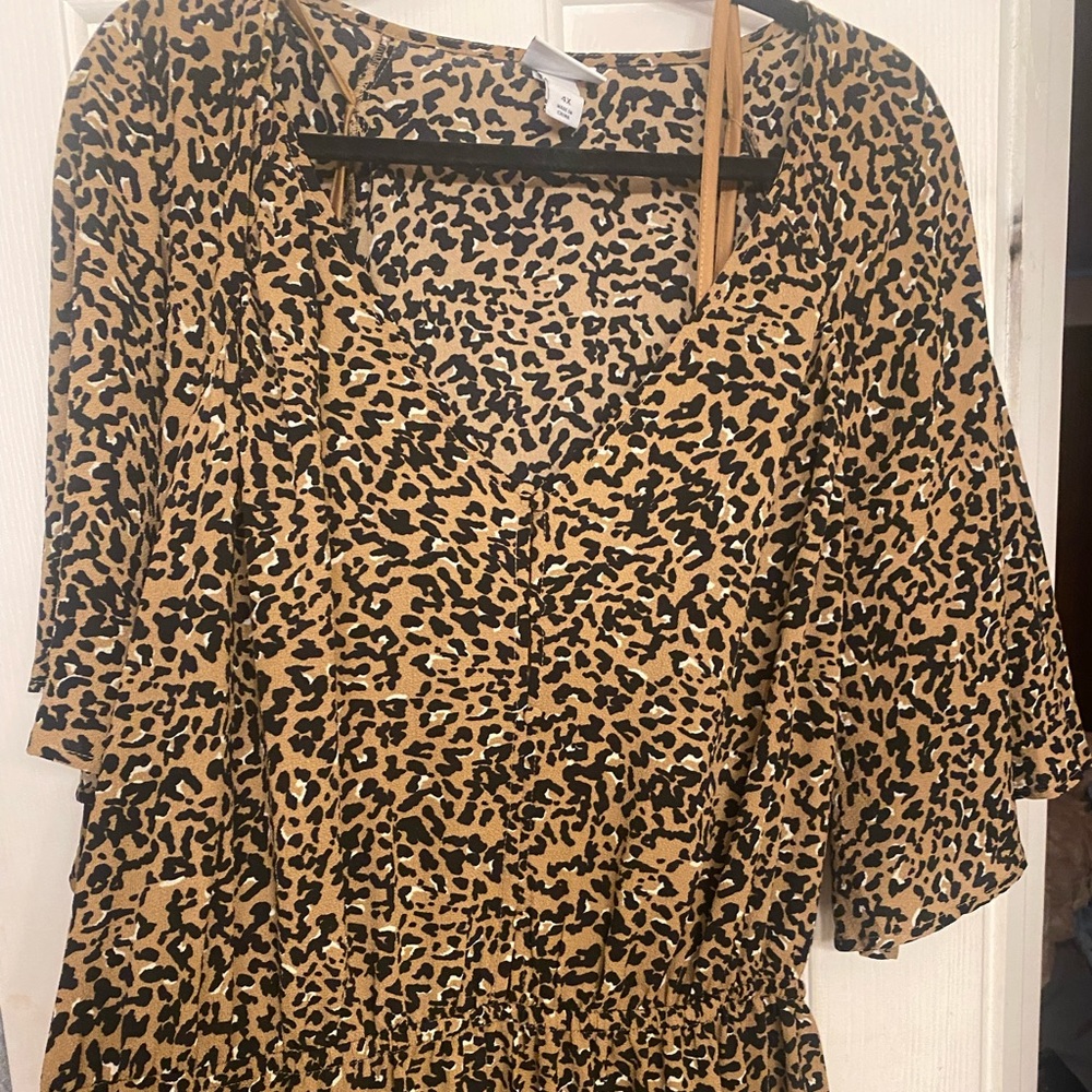 Leopard Print Maxi Dress w/ split and belt